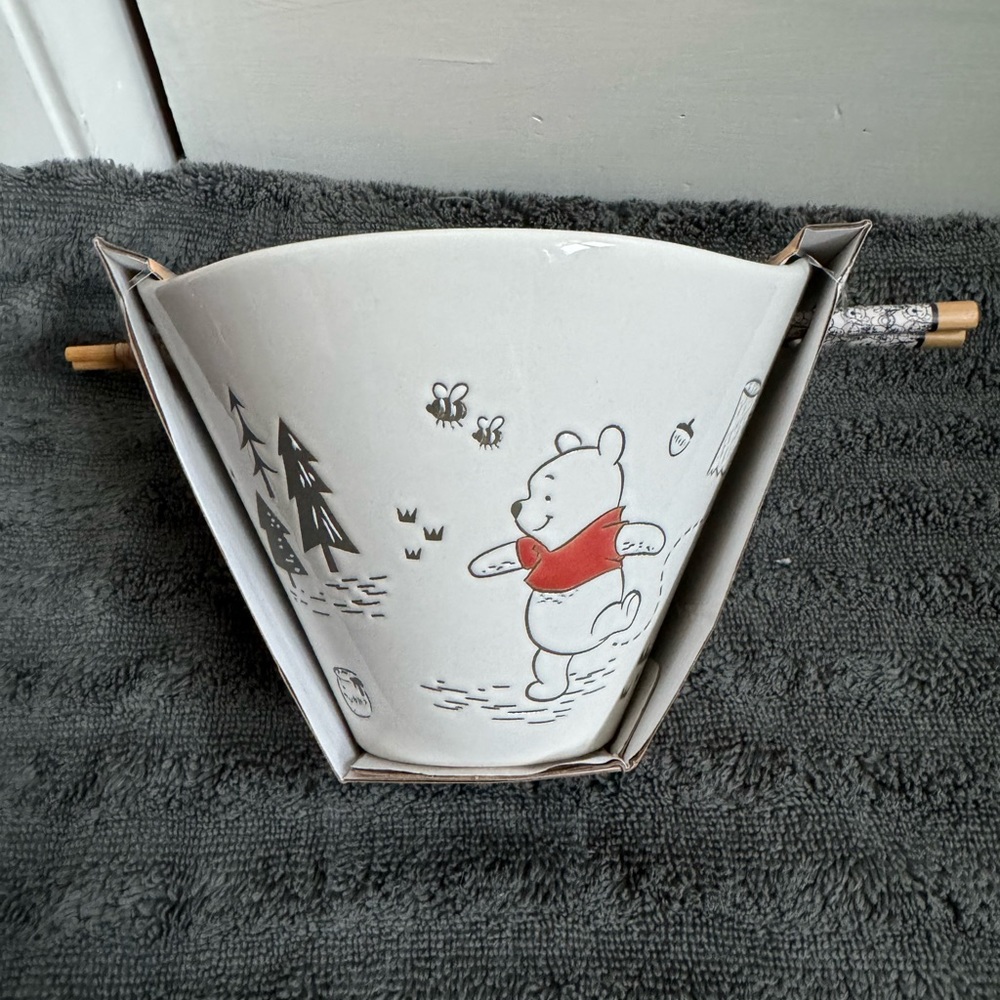 Pooh Bear ramen bowl with chopsticks